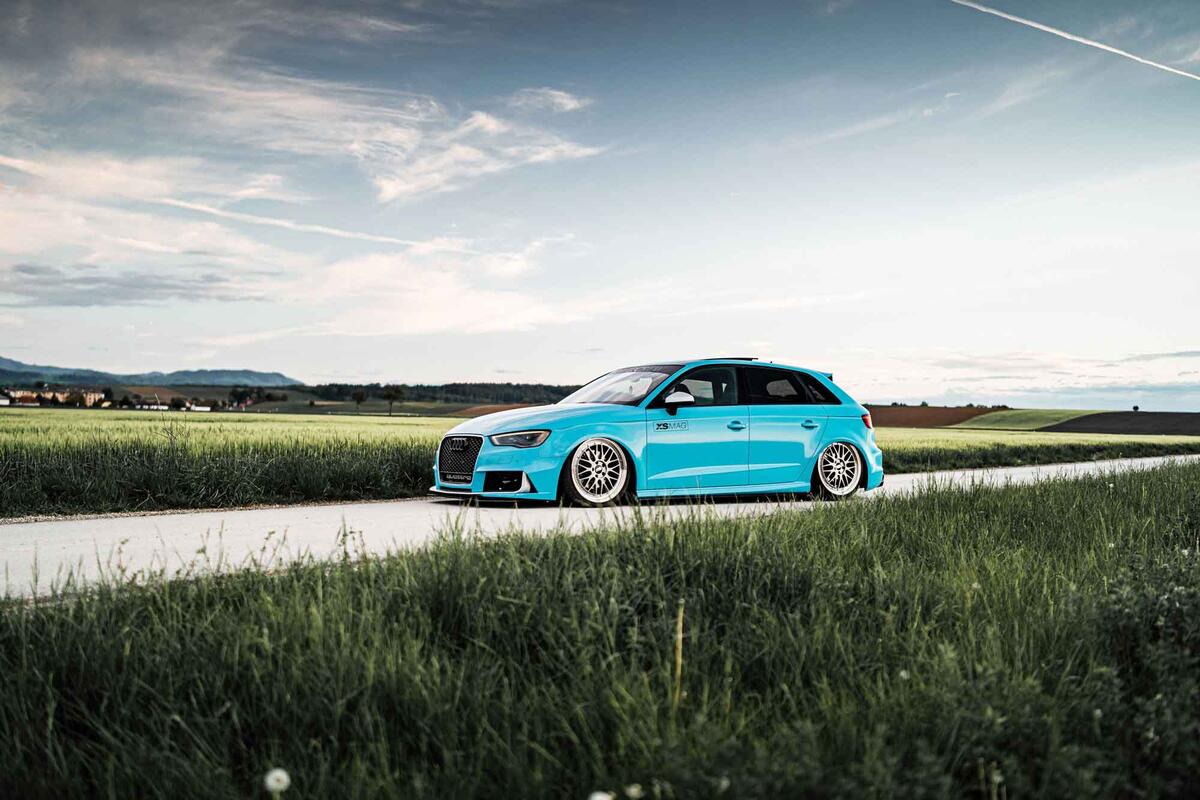Audi RS3 Miami Blue GBwrapping